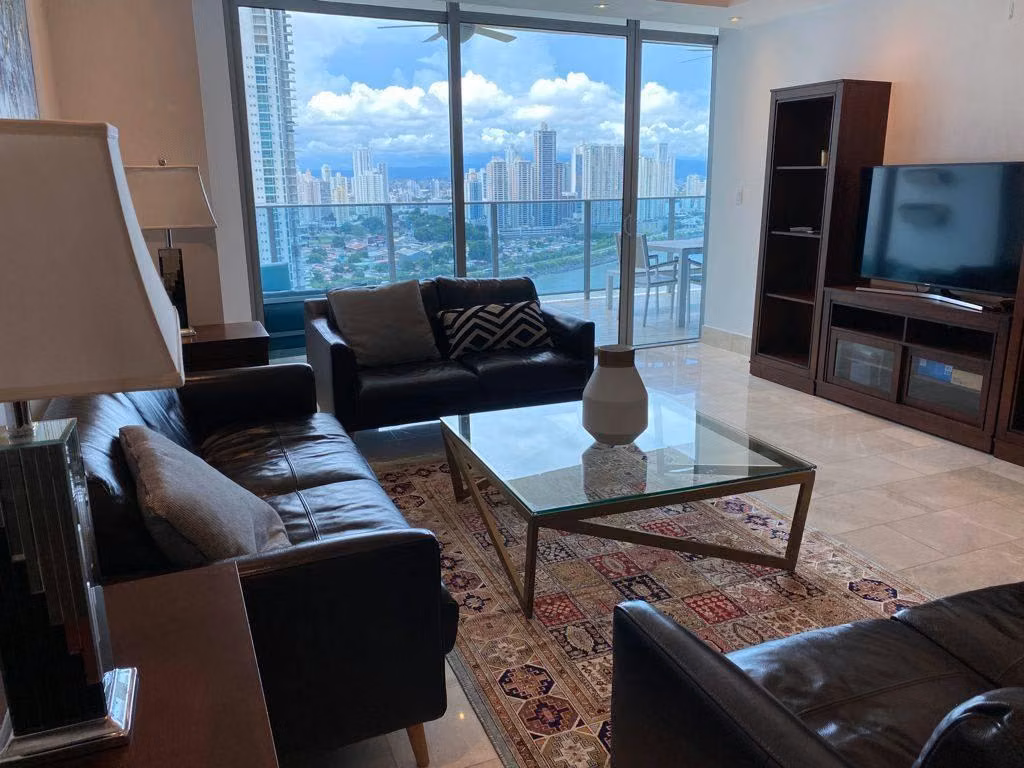 Se vende o Alquila  Apto en Punta Pacifica, Grand Tower - photo 1