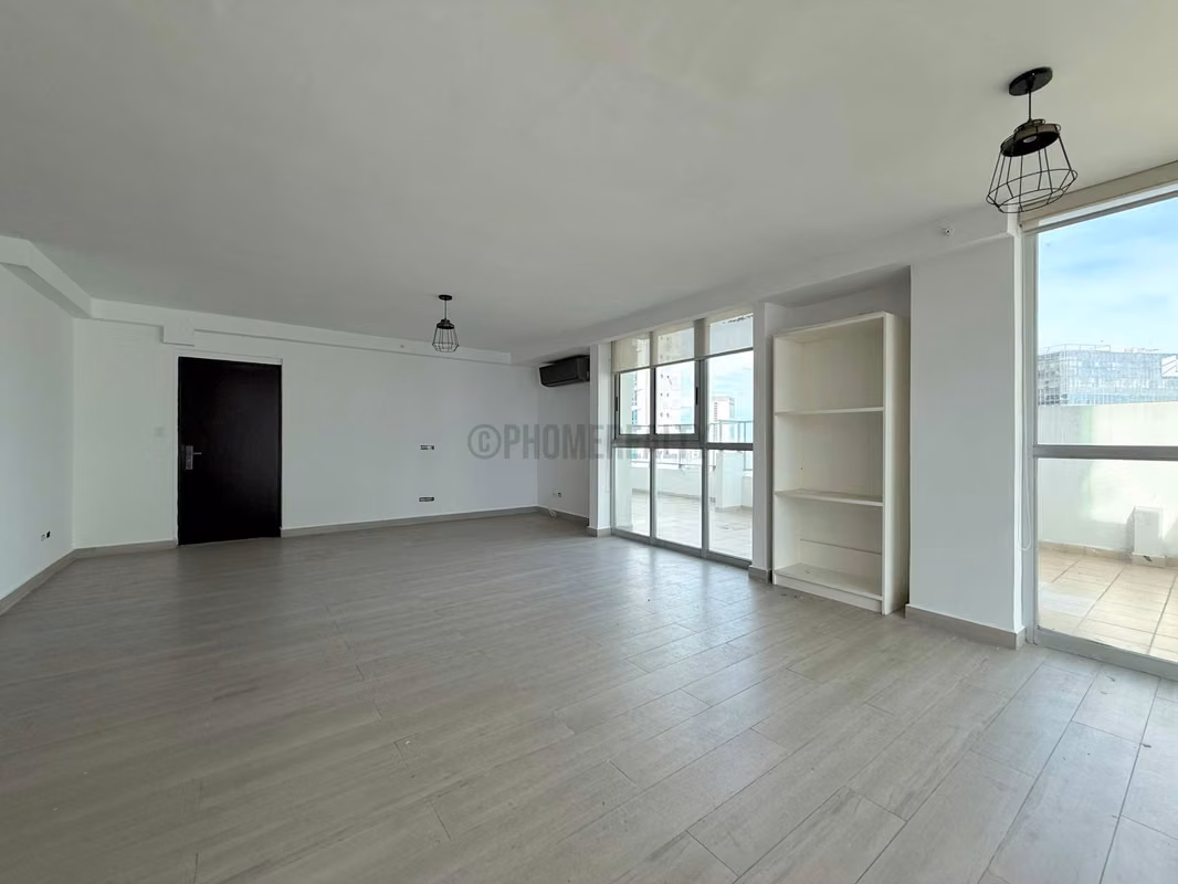 Apartamento en venta en Bella Vista Panamá – 3 recámaras con terraza y vista al mar - foto 1