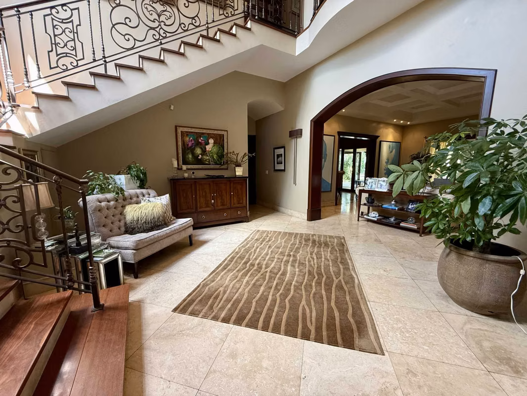 Venta de Casa en Residencial Balmoral, Costa del Este - foto 1