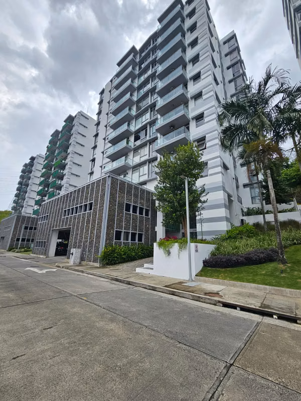 Altos de Panamá, P.H. 4 Horizontes - foto 1