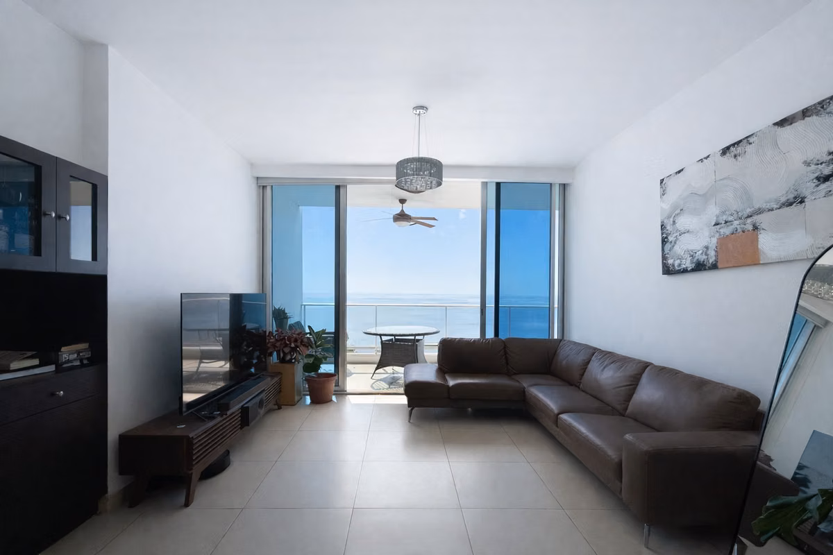 VENTA DE APARTAMENTO EN AVENIDA BALBOA - foto 1