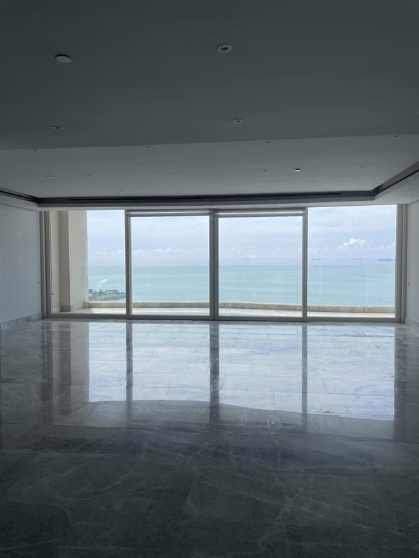 Venta de Apartamento PH The Towers Torre 200 - Paitilla - photo 1