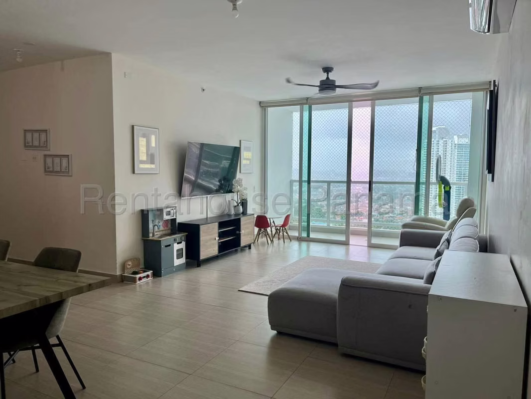 Venta de Apartamento en Costa del Este Ph Asia Mts2: 135.63  con línea blanca  y 2 parking PD - foto 1