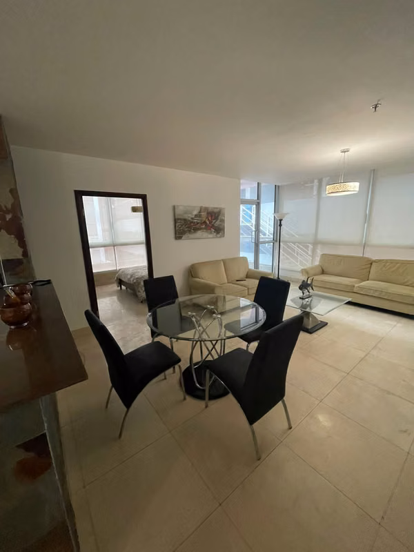 VENTA DE APARTAMENTO EN LA AVENIDA BALBOA - foto 1