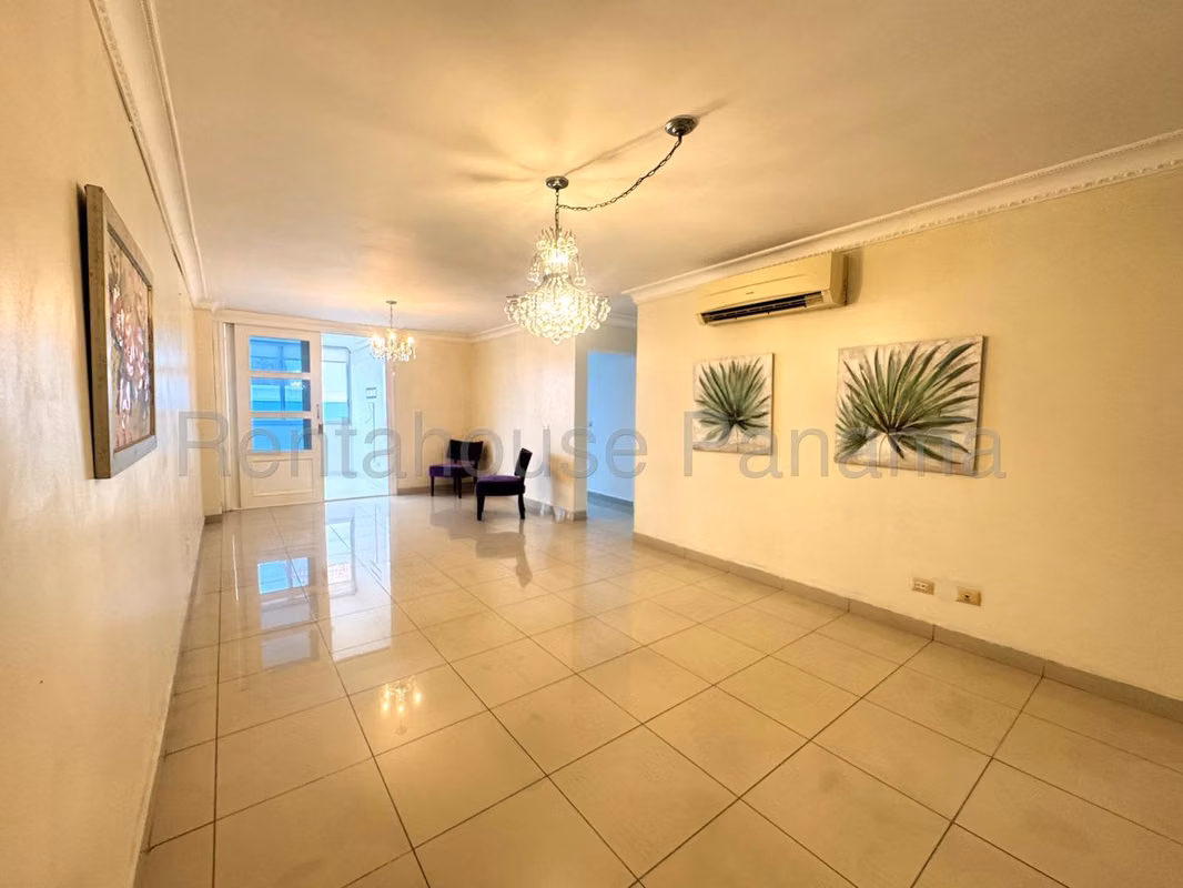 Vendo Apartamento Confortable en PH Waterview, San Francisco 25-6922GG - photo 1