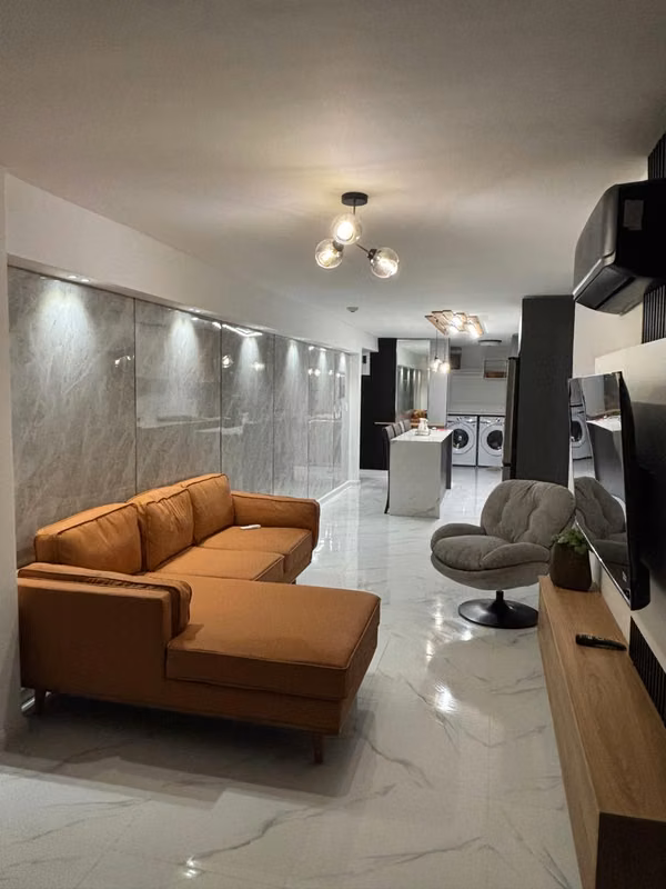 En Alquiler - Lindo apartamento con balcón - Bella Vista - photo 1