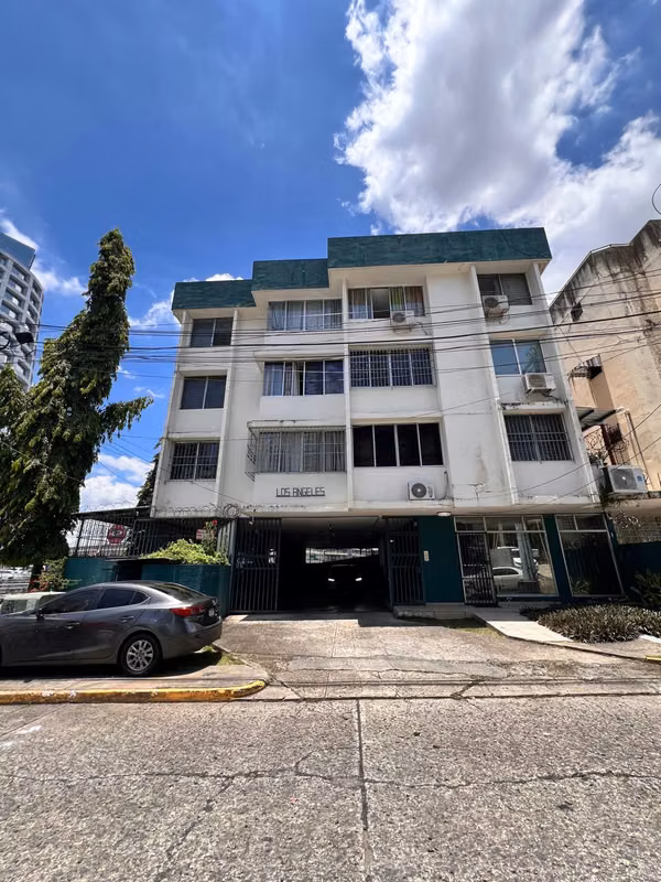 VENTA, APARTAMENTO RECIEN REMODELADO - foto 1