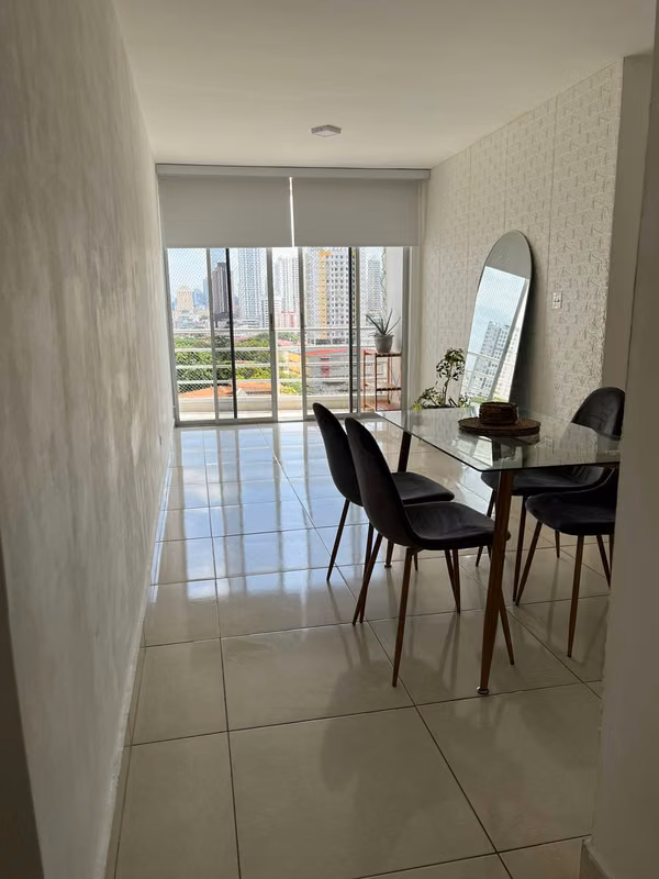 CARRASQUILLA - 65 m2 - SE VENDE - photo 1