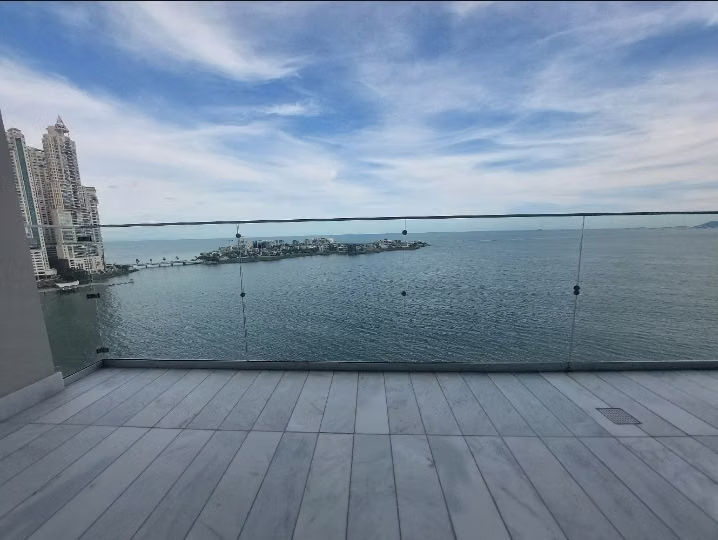 PUNTA PAITILLA  Se Alquilan con Linea blanca o Amoblados 3 recamaras 320m2, 367m2, 390m2 - photo 1