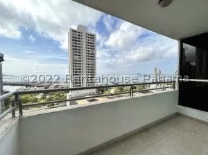 Venta de Apartamento con 98m2 en Bella Vista PH South Beach 26-811SR - foto 1