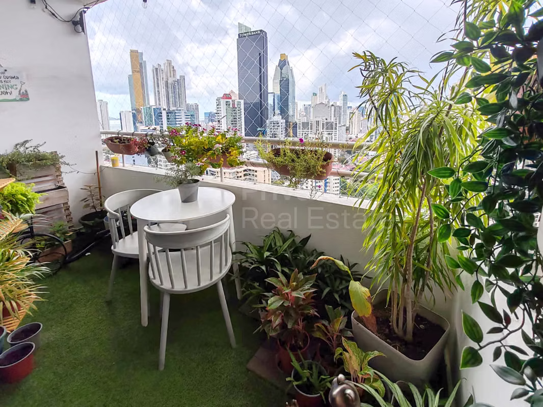 Venta de Apartamento céntrico – 3 Recamaras – 2 Estacionamientos - foto 1