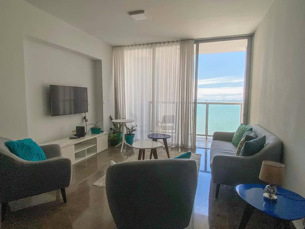 Apartamento para venta de 1 recámara con vista al mar en lujoso Yoo Panamá - foto 1