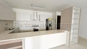 Venta de Apartamento con 226m2 en Costa del Este PH Costa Bianca 26-2909SR - photo 1