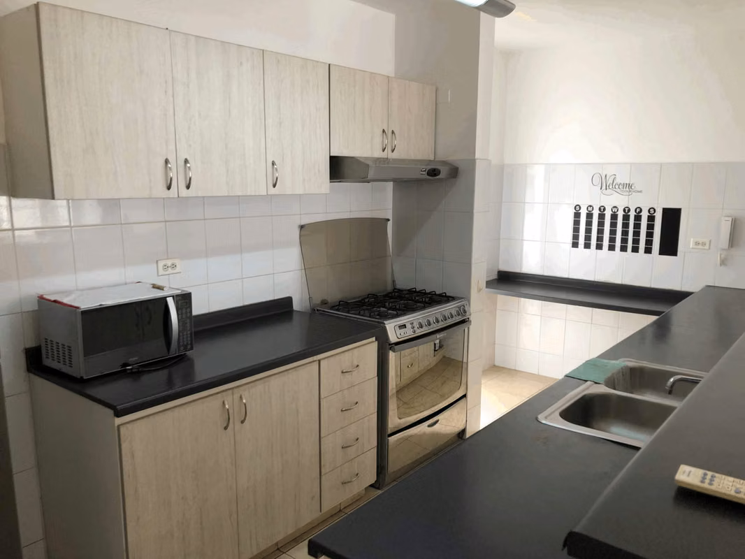 EN VENTA apartamento en 12 de octubre - foto 1