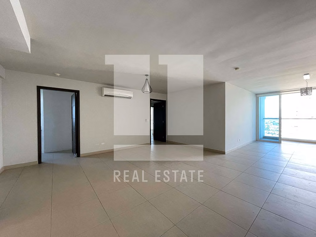 Se Vende Apartamento en PH Costa del Este Country Club - foto 1