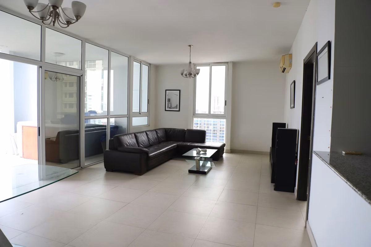 Apartamento en Venta Cerca del Parque Omar, en San Francisco - foto 1