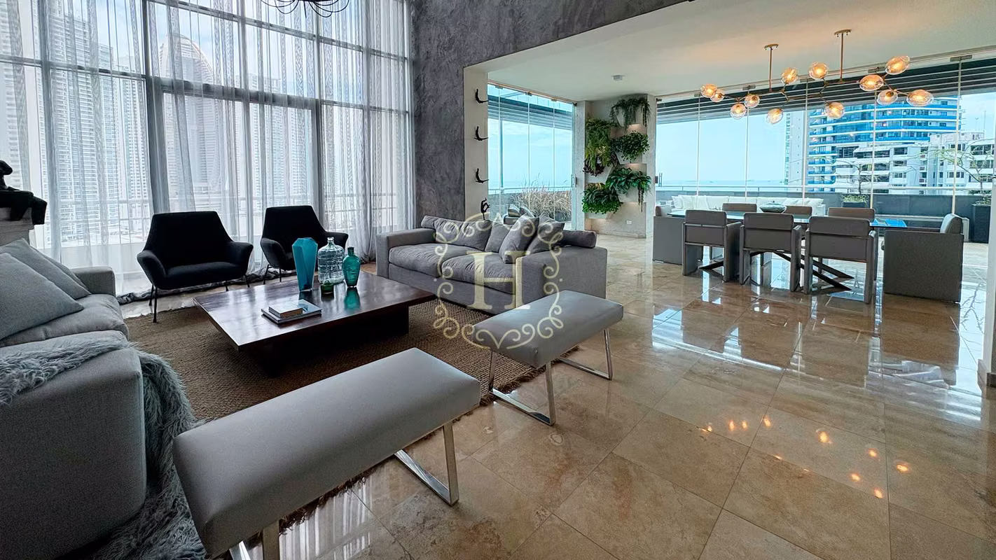 Apartamento Vista al Mar Amoblado de Lujo de 410m2 con Amplia Terraza - foto 1