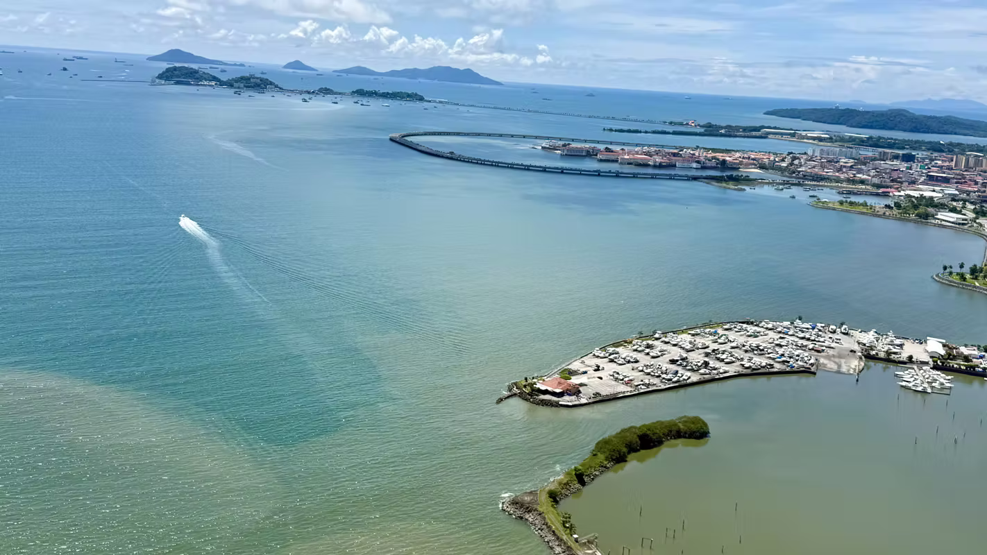 VENTA APTO. | PH YOO PANAMA  | AVE. BALBOA | PISO ALTO | VISTA AL MAR - foto 1