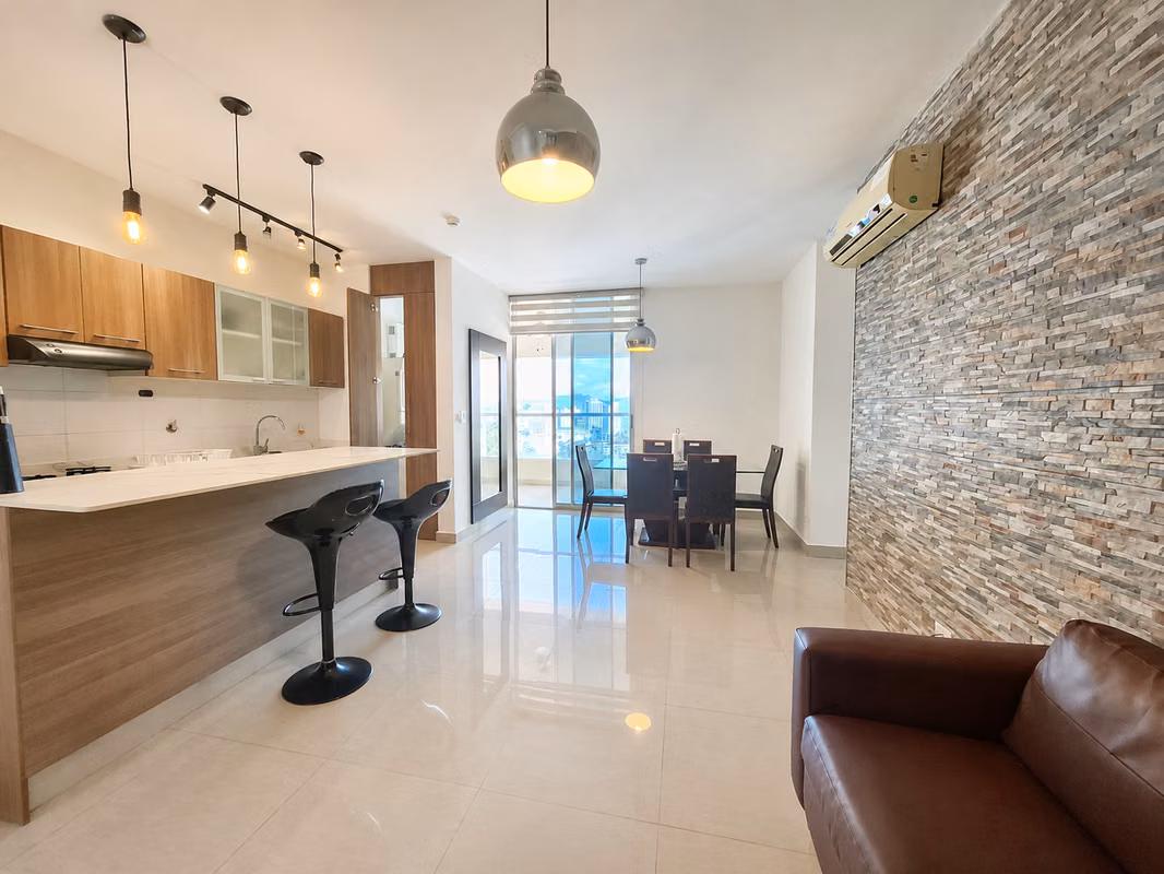 Alquiler de Apartamento en San Francisco, PH Diamond Tower, 92m2 - photo 1