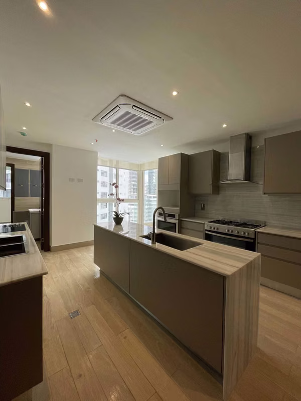 Melissa Foster Luxury vende apartamento en The Towers, Punta Paitilla MF1851 - foto 1