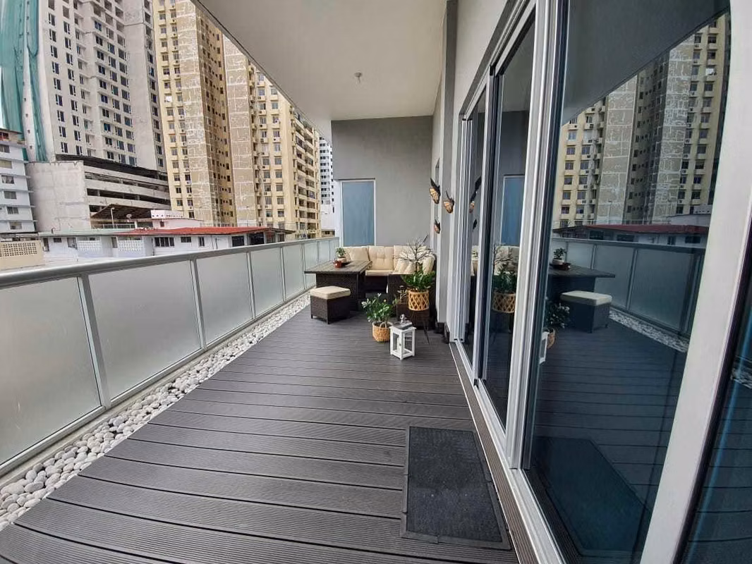 Vendo Apartamento con Excelente Ubicación en PH Miró, El Cangrejo 26-1575GG - foto 1