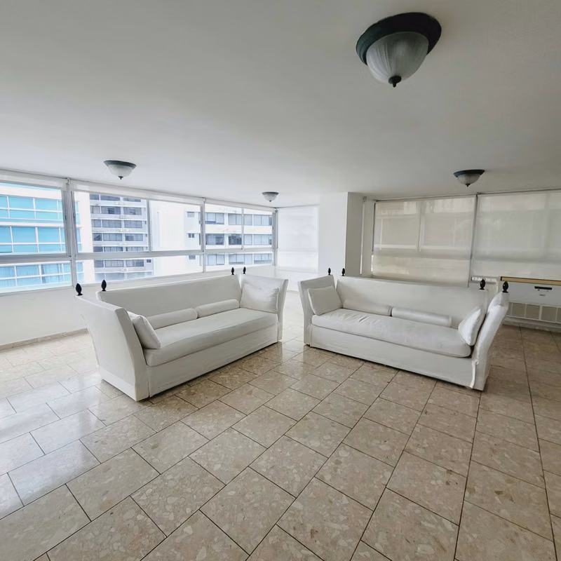 Se vende Apto Pent House en Marbella - foto 1