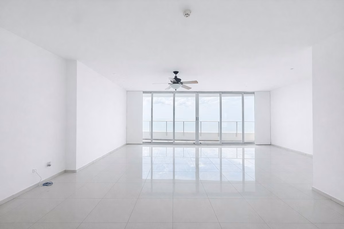 ALQUILER DE APARTAMENTO EN COSTA DEL ESTE - foto 1