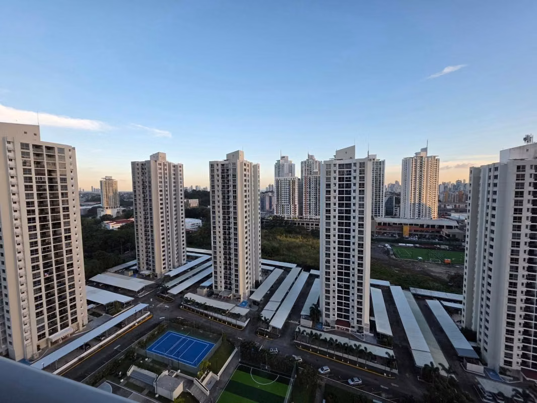 Venta de Apartamento en Condado del Rey, PH Rokas, 106m2 - foto 1