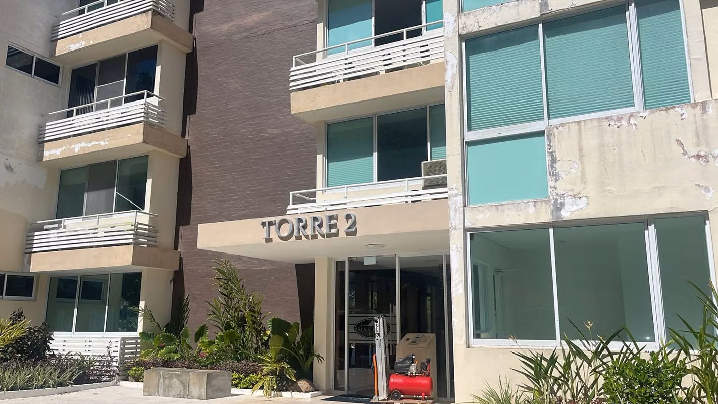 Banco vende apartamento en PH Pine Hill - Albrook (tb) - foto 1