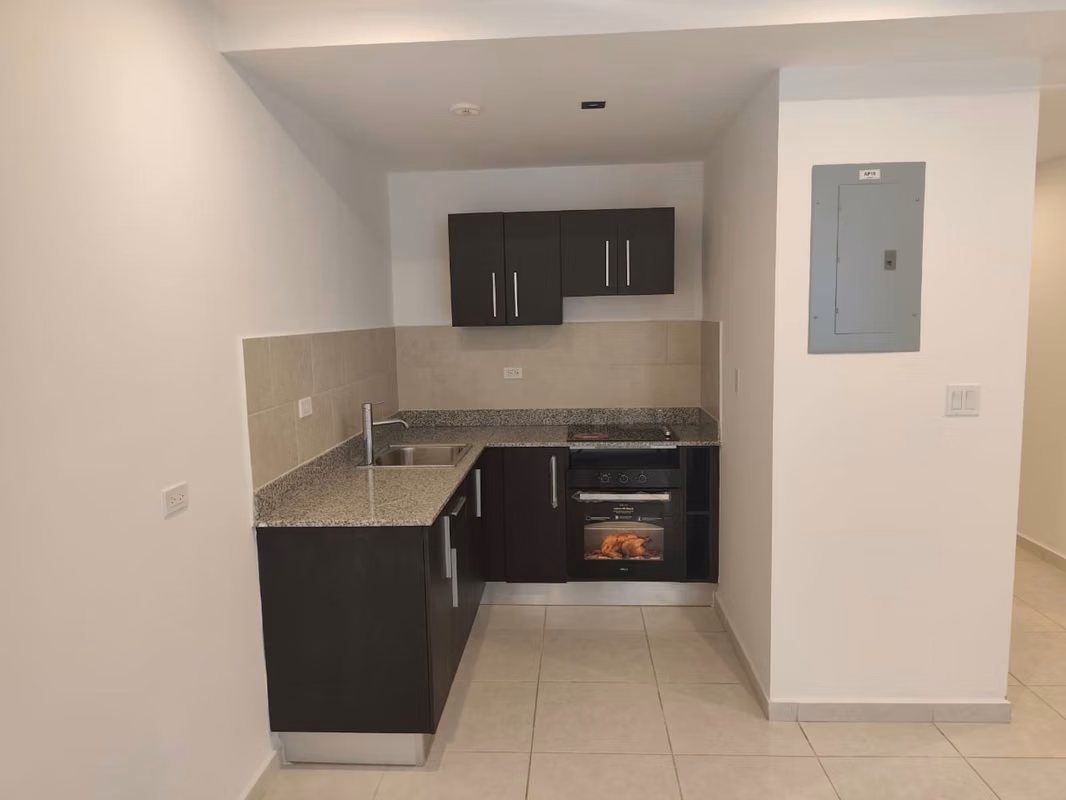 VENDO APARTAMENTO EN AVENIDA BALBOA - foto 1