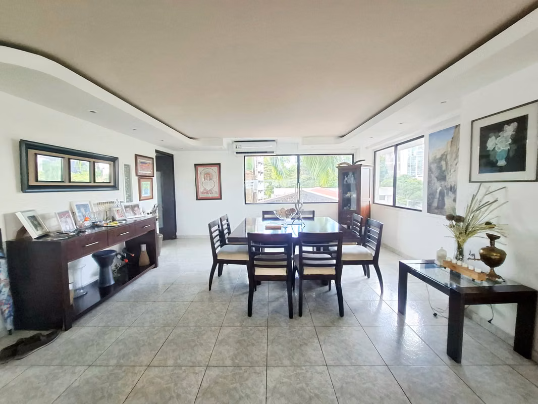 Venta de Apartamento en Bella Vista, PH Las Palmeras, 281m2 - foto 1