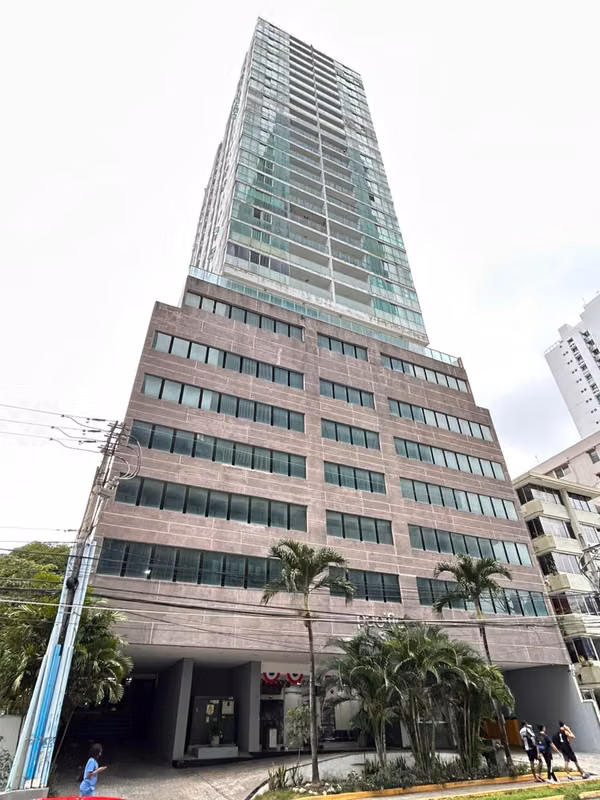 VENDO APARTAMENTO EN PUNTA PACIFICA - foto 1