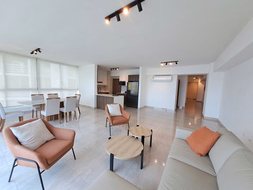 Apartamento amoblado en alquiler en avenida balboa - Grand Bay tower -G.ch - foto 1