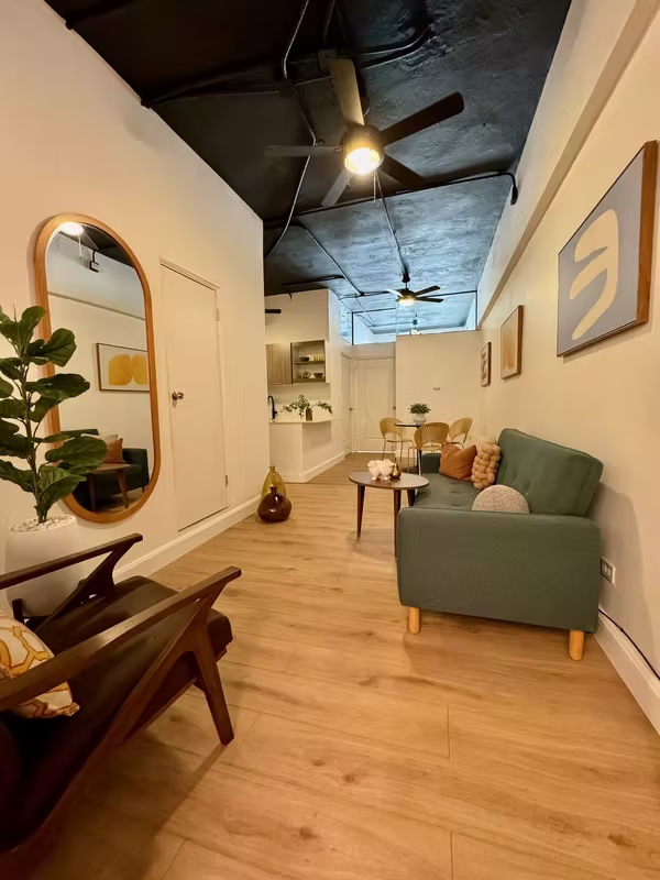 Apartamento remodelado con ventanas anti ruido  en San Felipe - foto 1
