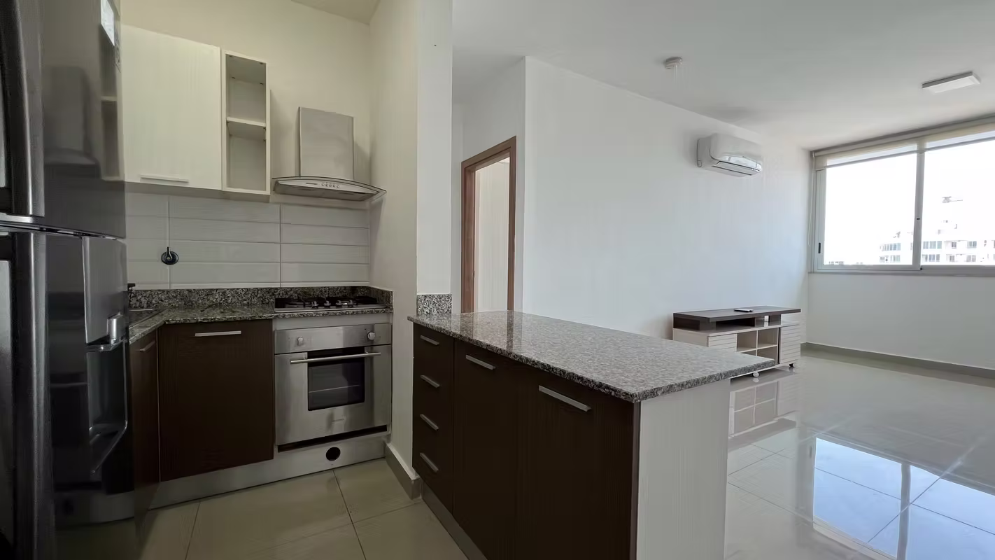 Se Alquila Apartamento de 1 recamara, 1 baño, linea blanca - photo 1