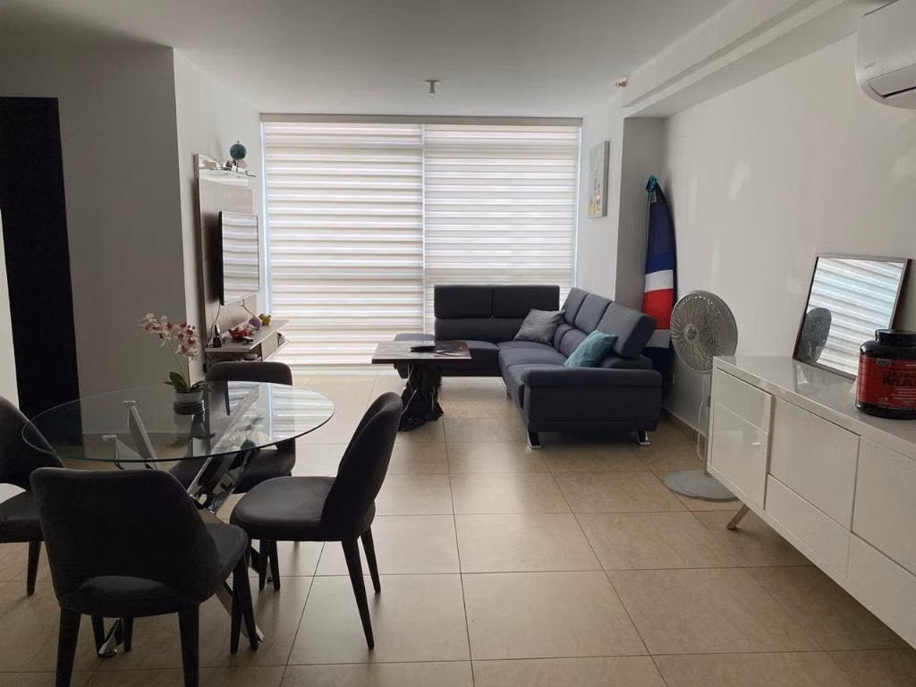 Se vende apartamento full amoblado - foto 1