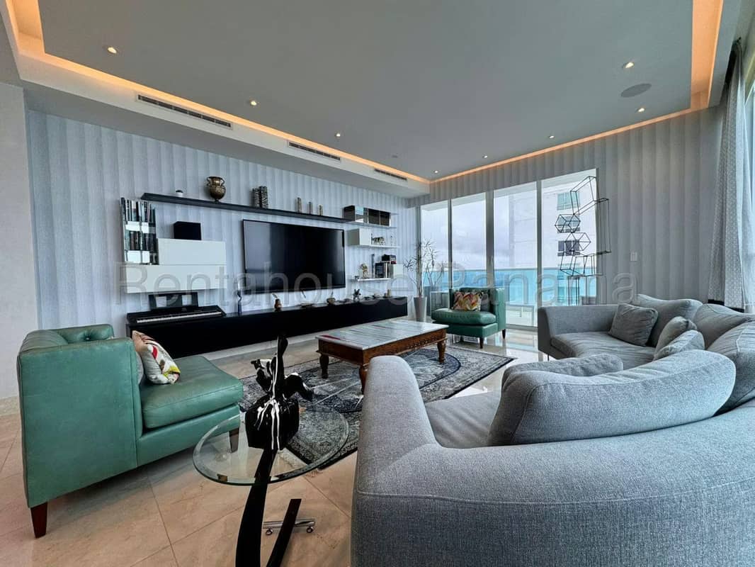 Lujoso Apartamento frente al Mar en Costa del Este Ph Vitri en Venta Mts2: 671.19 PD - photo 1