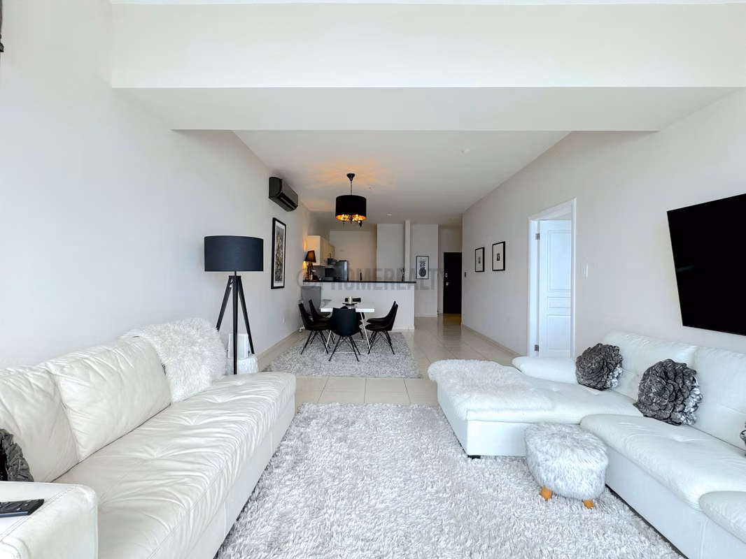 Beautiful Apartment for Sale on Avenida Balboa - foto 1