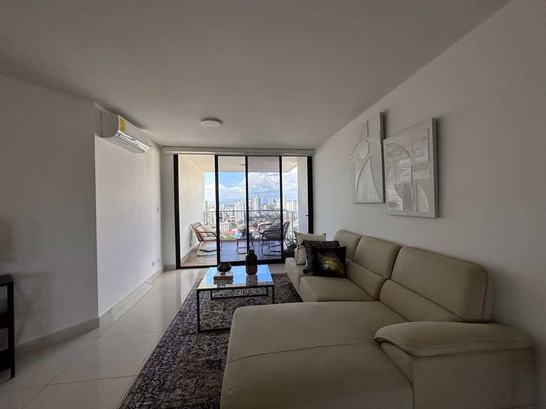 Apartamento amoblado en Venta en El Cangrejo - foto 1