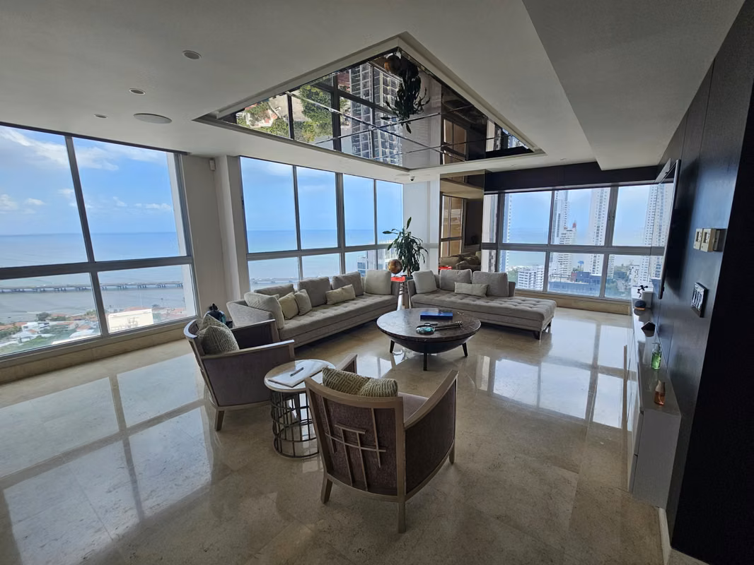 VENTA DE PENTHOUSE EN PH VISION TOWER, COCO DEL MAR (13) - foto 1