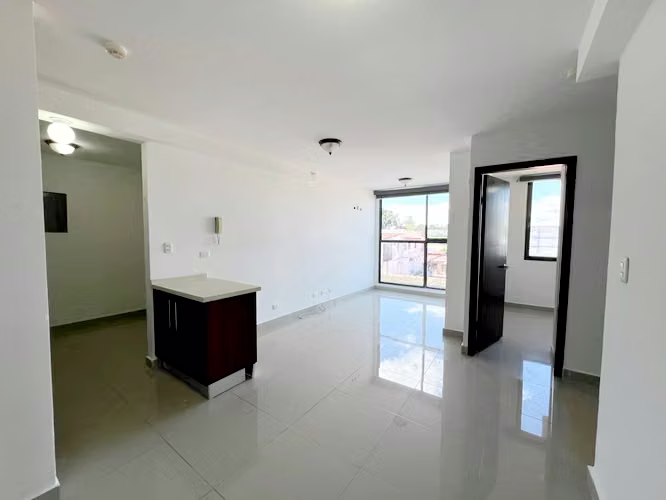 PH LUMA TOWER, PUEBLO NUEVO, CERCA A LA 12 DE OCTUBRE!! - photo 1
