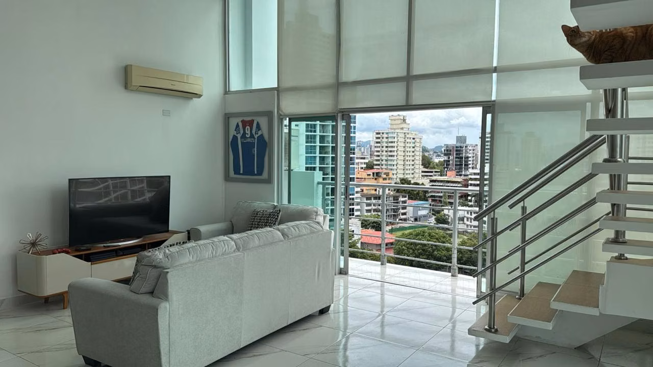 Venta apartamento loft Vía Argentina - foto 1