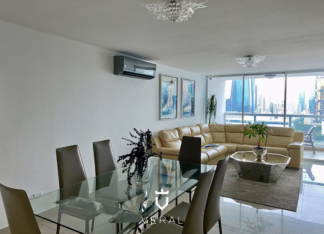 Venta de apartamento de 128m2 en PH River Park en Obarrio (AB) - foto 1