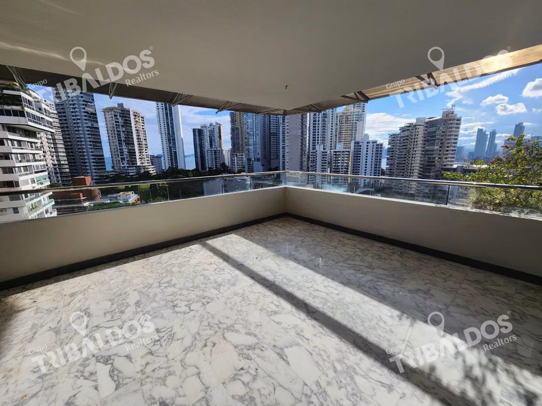 Venta de Penthouse en PH La Joya - foto 1