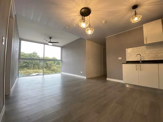 Hermoso Apartamento en Brisas del Golf! PH Nuevo con Área Social Hermosa! PH Lagun! - foto 1