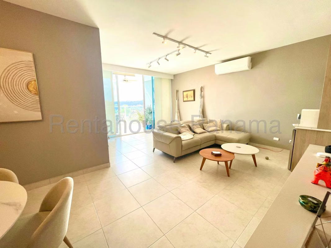 Apartamento en Venta en Villa De Las Fuentes MPM 26-418 - photo 1