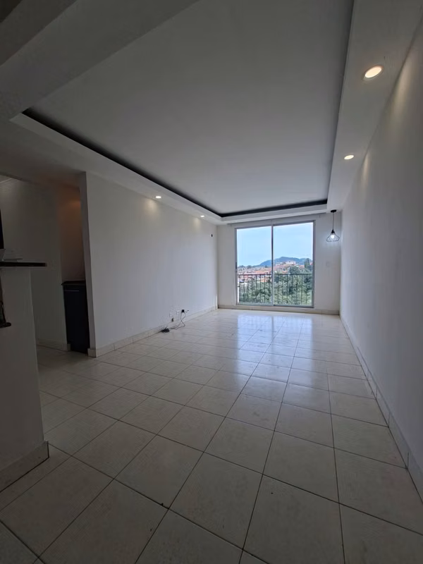 Apartamento en Alquiler 3 Recámaras | Cerca Metro Villa Zaita | PH Vistas del Rocío - foto 1