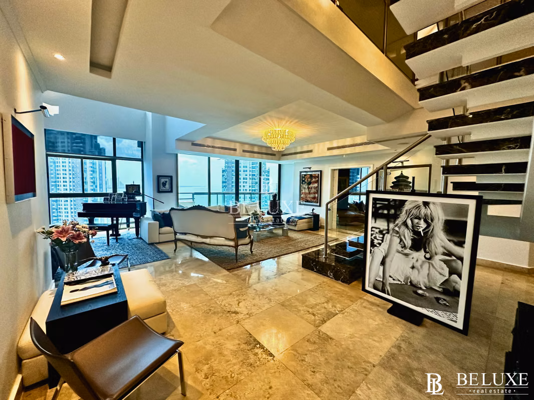 SE VENDE PENTHOUSE AMOBLADO EN PH OCEAN PARK, PUNTA PACIFICA (10) - foto 1