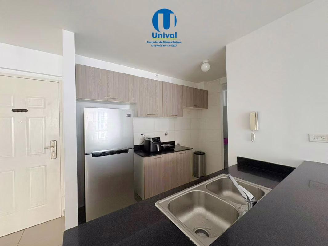 Apartamento en Venta en Carrasquilla - PH Coral Tower - photo 1