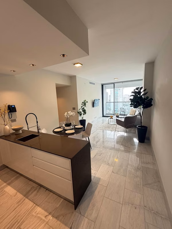 ALQUILER APARTAMENTO NUOVO ARMANI - foto 1